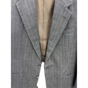 Perry Ellis men’s suit jacket gray made in the USA  virgin wool